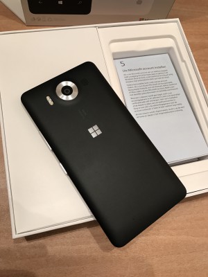 lumia2.jpg