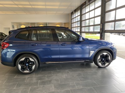 bmw_ix3_ub.jpg