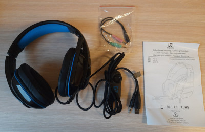01 Headset.jpg