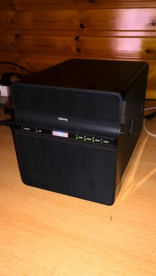 Synology_DS414j.jpg