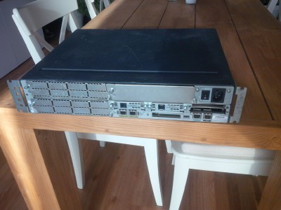 cisco 3725 1.jpg